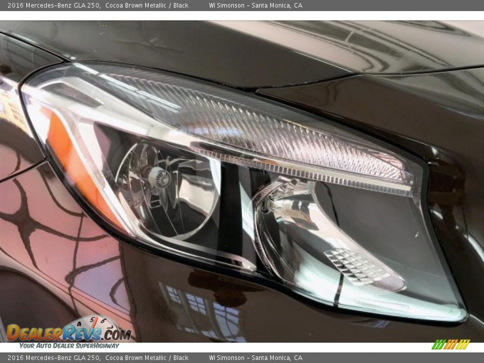 2016 Mercedes-Benz GLA 250 Cocoa Brown Metallic / Black Photo #32