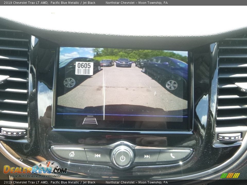 2019 Chevrolet Trax LT AWD Pacific Blue Metallic / Jet Black Photo #17