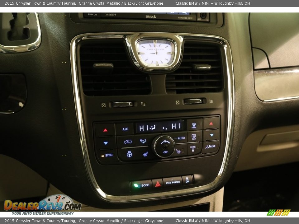 2015 Chrysler Town & Country Touring Granite Crystal Metallic / Black/Light Graystone Photo #13