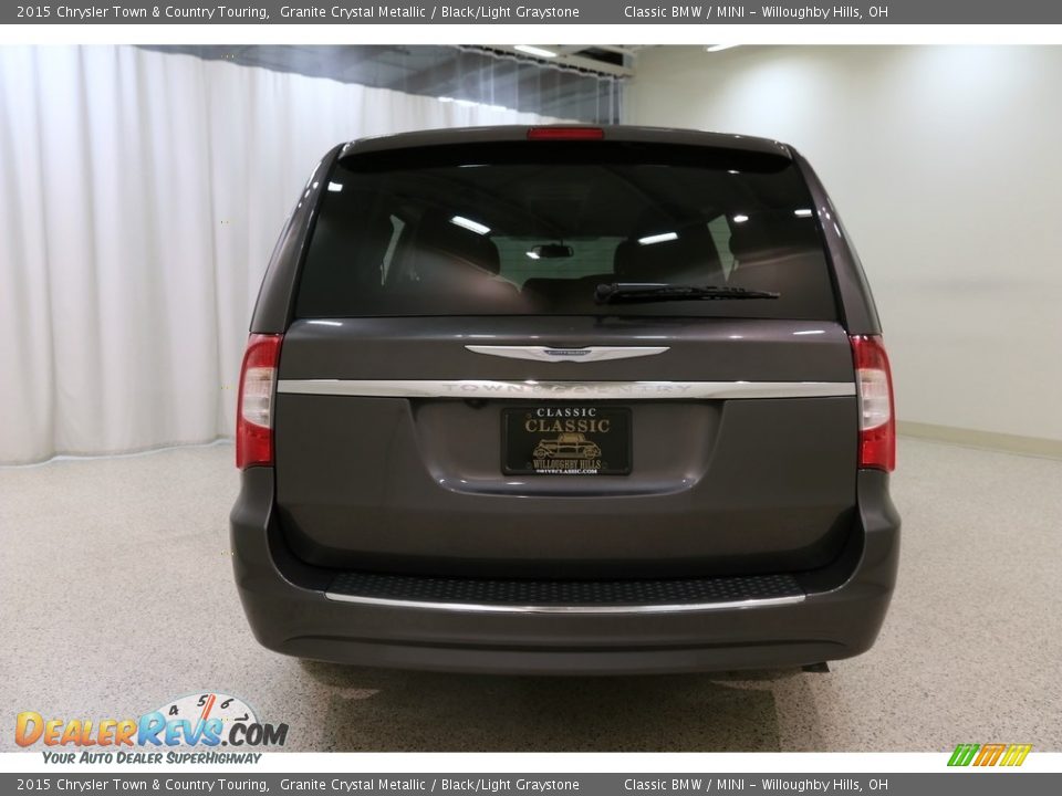 2015 Chrysler Town & Country Touring Granite Crystal Metallic / Black/Light Graystone Photo #24