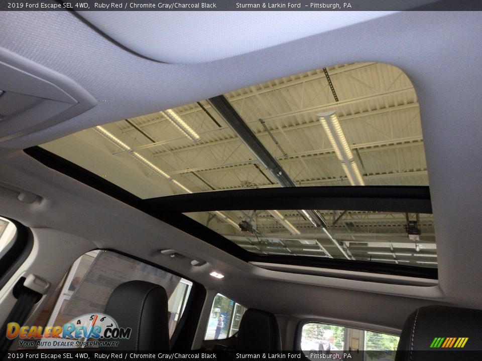 2019 Ford Escape SEL 4WD Ruby Red / Chromite Gray/Charcoal Black Photo #15