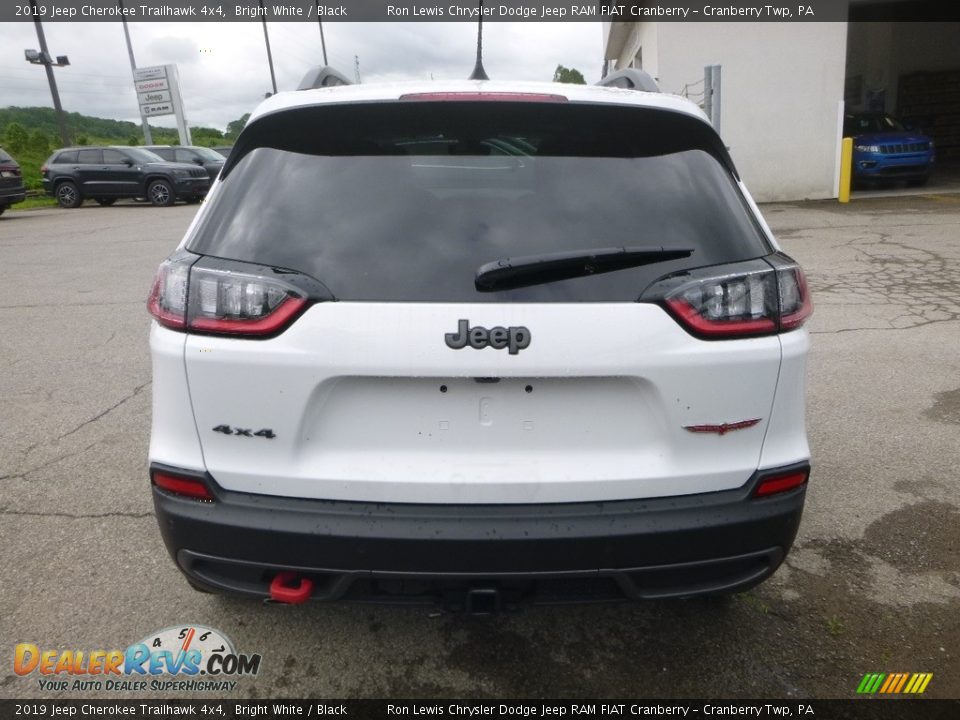 2019 Jeep Cherokee Trailhawk 4x4 Bright White / Black Photo #4