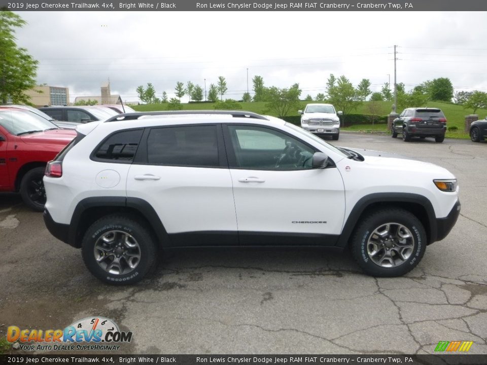 2019 Jeep Cherokee Trailhawk 4x4 Bright White / Black Photo #6