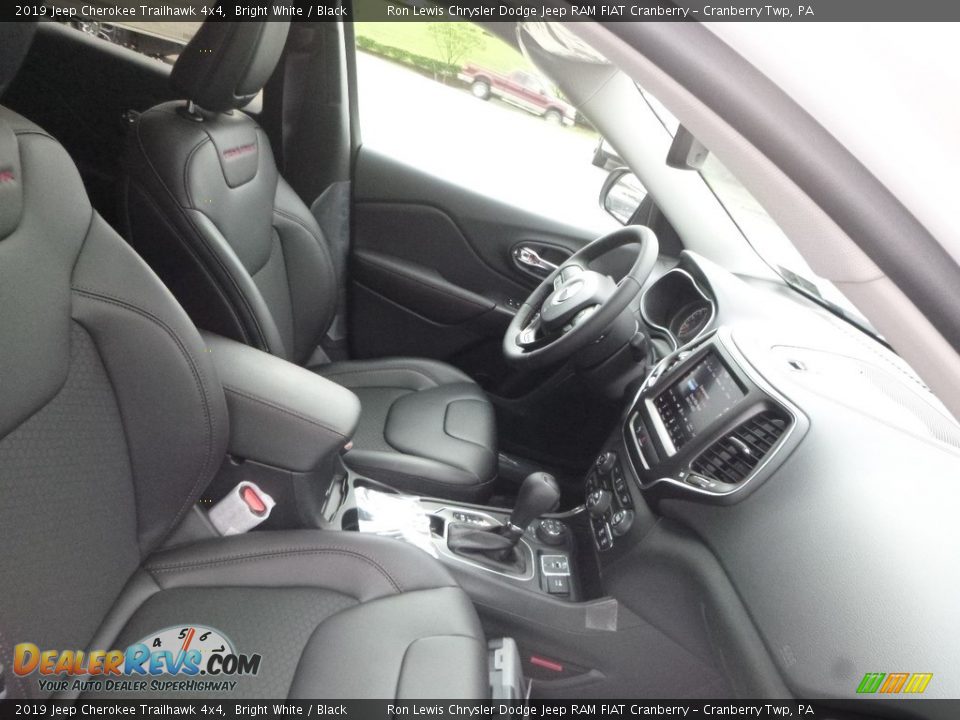 2019 Jeep Cherokee Trailhawk 4x4 Bright White / Black Photo #10