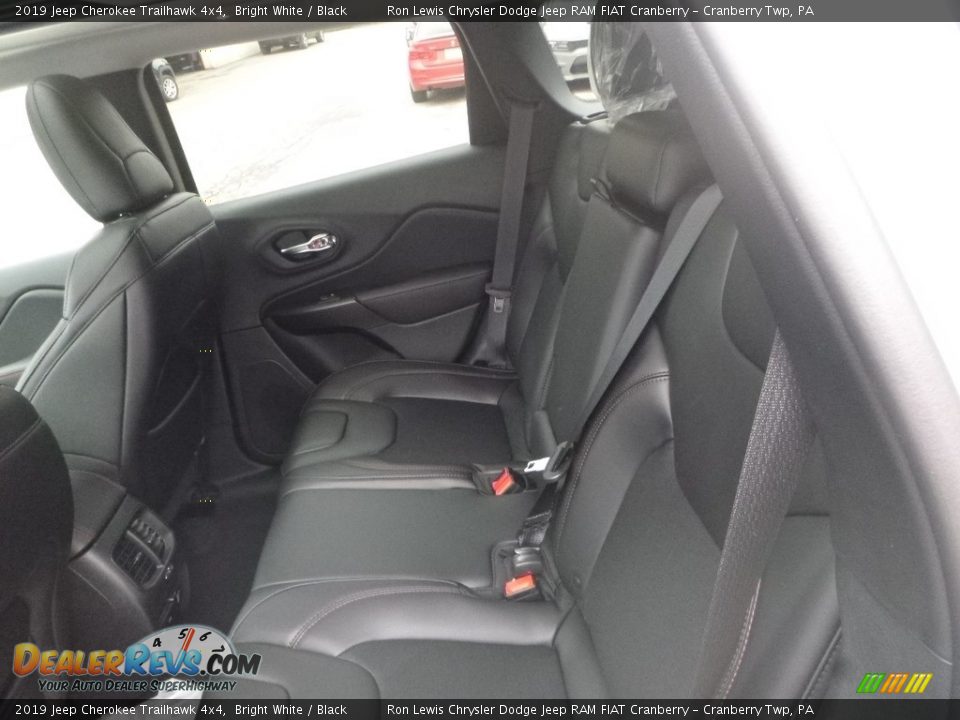 2019 Jeep Cherokee Trailhawk 4x4 Bright White / Black Photo #13