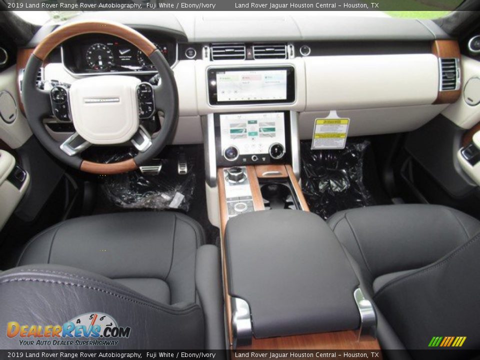 Front Seat of 2019 Land Rover Range Rover Autobiography Photo #4