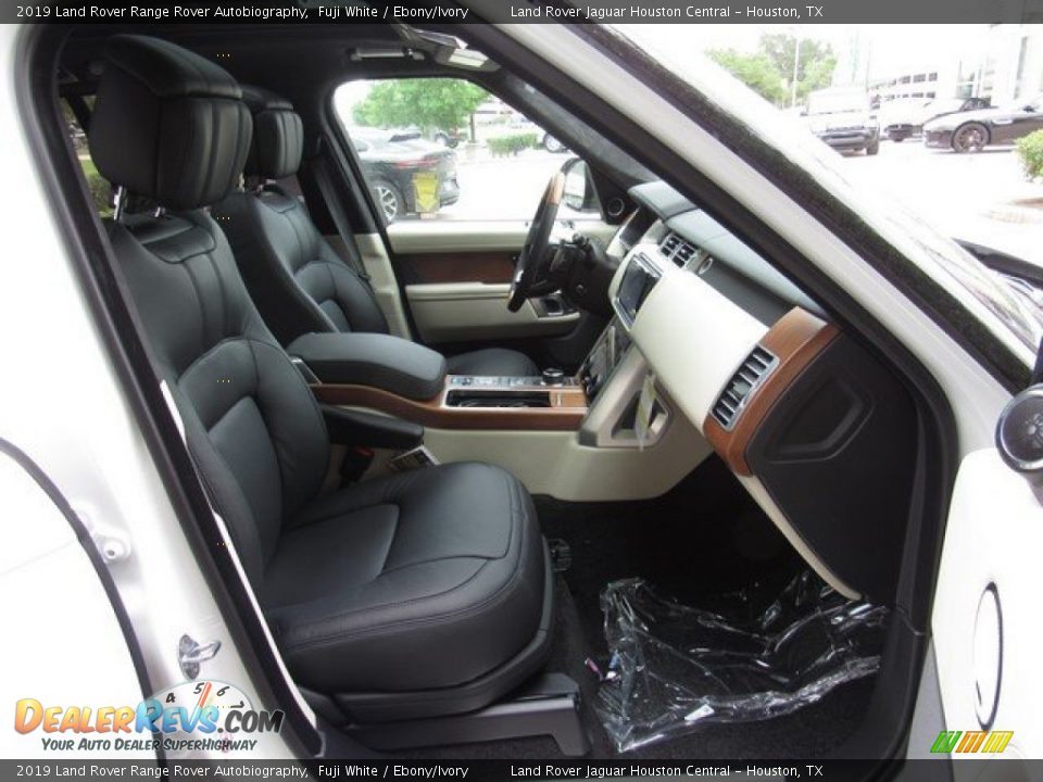 Front Seat of 2019 Land Rover Range Rover Autobiography Photo #5