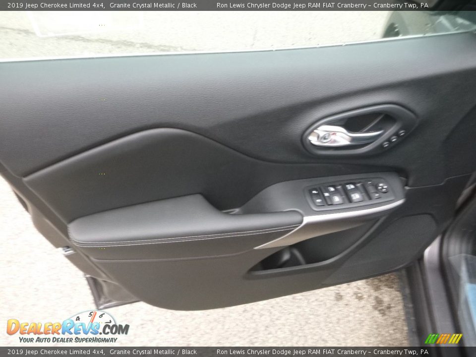 2019 Jeep Cherokee Limited 4x4 Granite Crystal Metallic / Black Photo #14