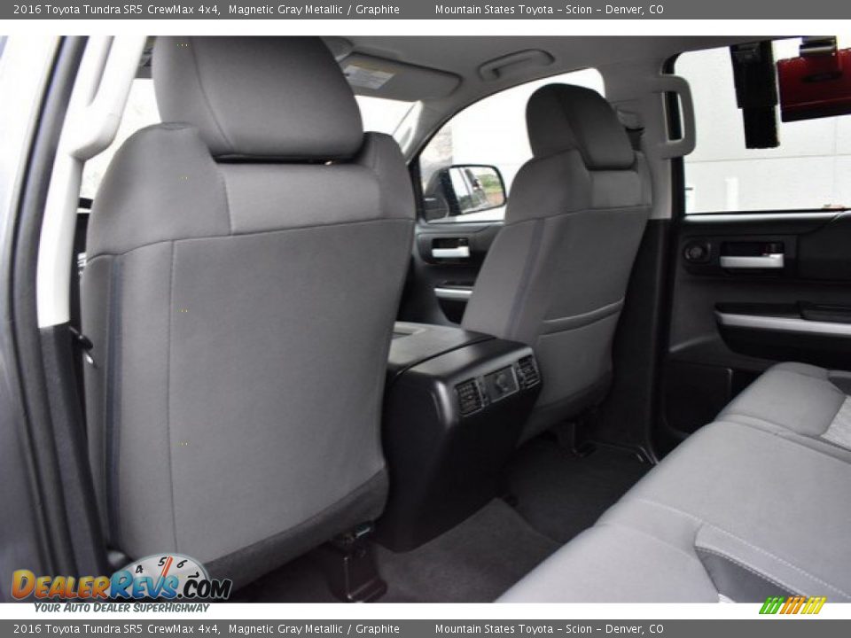 2016 Toyota Tundra SR5 CrewMax 4x4 Magnetic Gray Metallic / Graphite Photo #19
