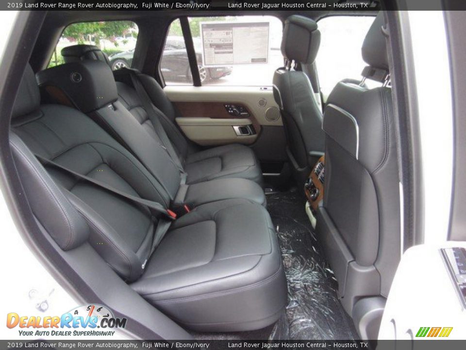 Rear Seat of 2019 Land Rover Range Rover Autobiography Photo #19