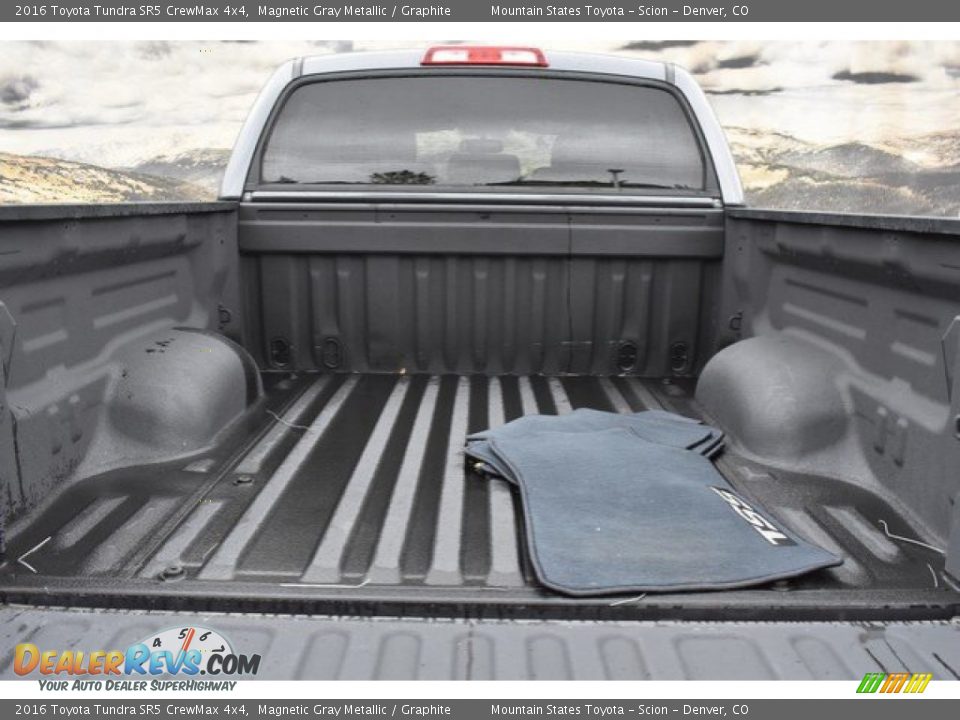 2016 Toyota Tundra SR5 CrewMax 4x4 Magnetic Gray Metallic / Graphite Photo #26