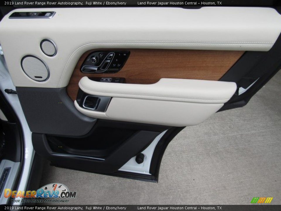 Door Panel of 2019 Land Rover Range Rover Autobiography Photo #22