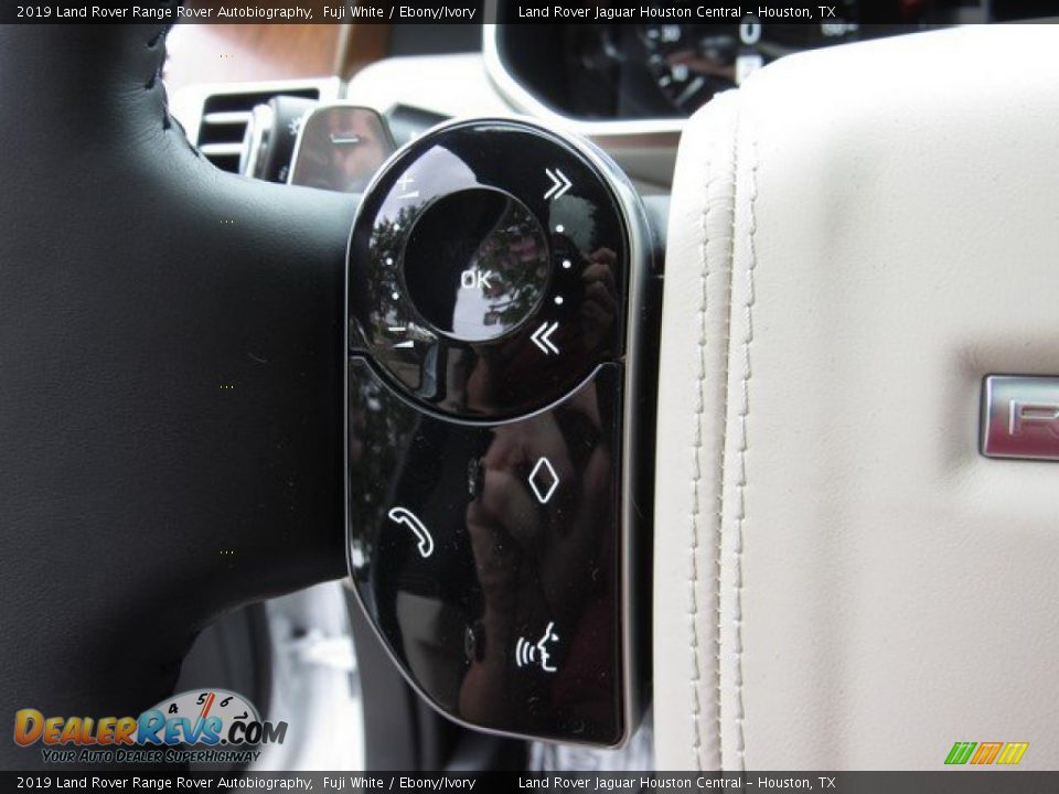 2019 Land Rover Range Rover Autobiography Steering Wheel Photo #30