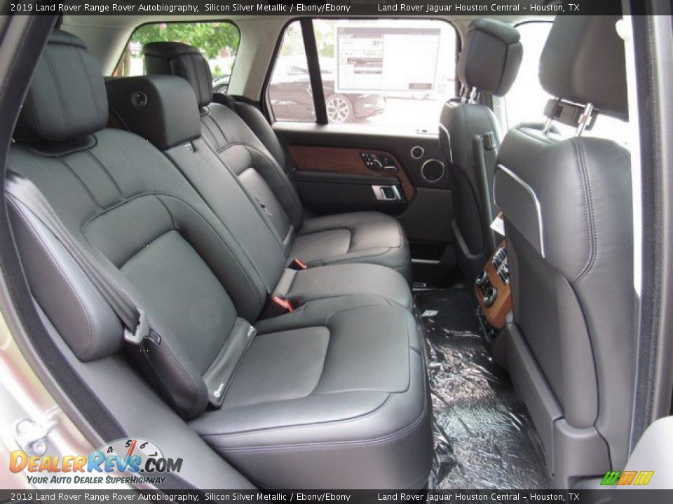 Rear Seat of 2019 Land Rover Range Rover Autobiography Photo #19