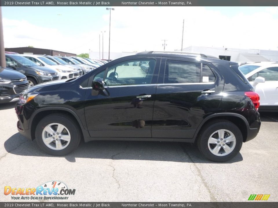 2019 Chevrolet Trax LT AWD Mosaic Black Metallic / Jet Black Photo #2