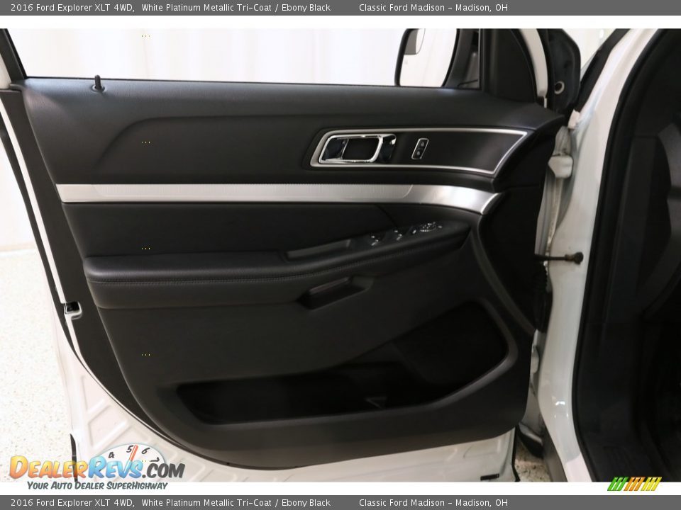 2016 Ford Explorer XLT 4WD White Platinum Metallic Tri-Coat / Ebony Black Photo #5