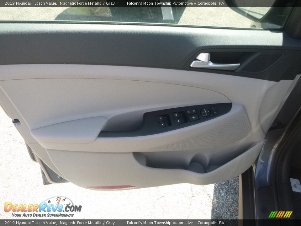 2019 Hyundai Tucson Value Magnetic Force Metallic / Gray Photo #10
