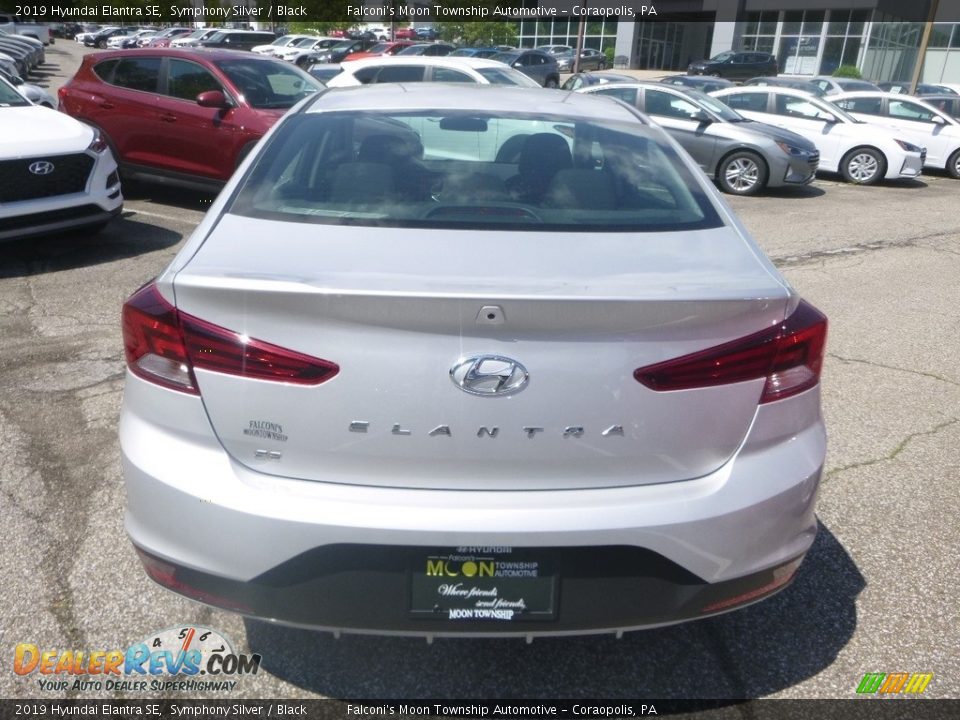 2019 Hyundai Elantra SE Symphony Silver / Black Photo #4