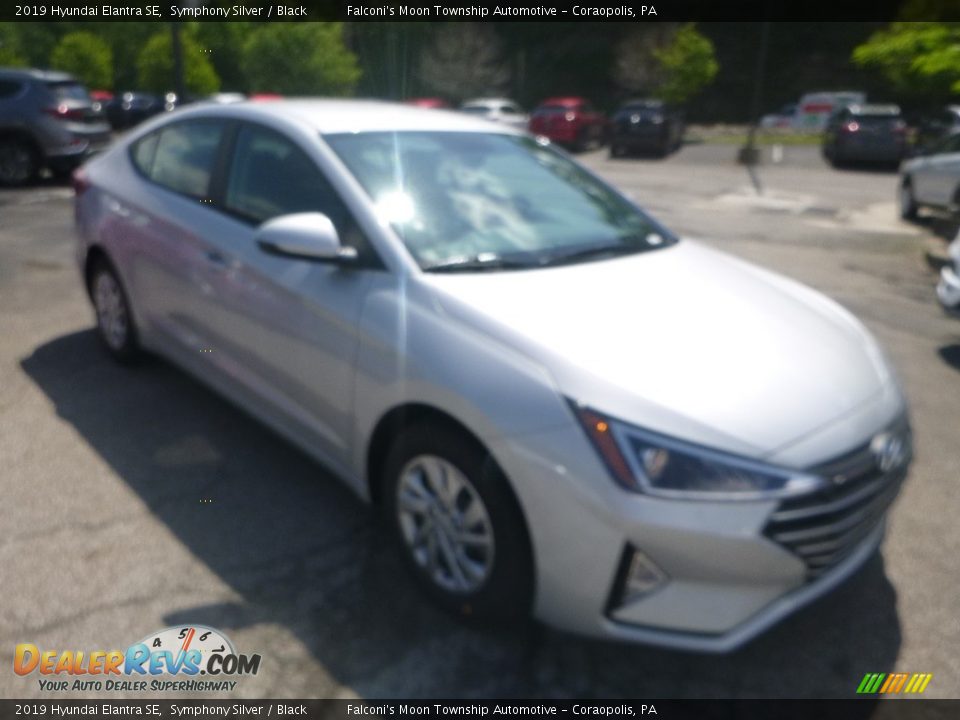 2019 Hyundai Elantra SE Symphony Silver / Black Photo #6