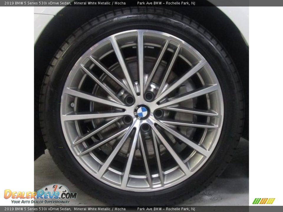 2019 BMW 5 Series 530i xDrive Sedan Mineral White Metallic / Mocha Photo #27
