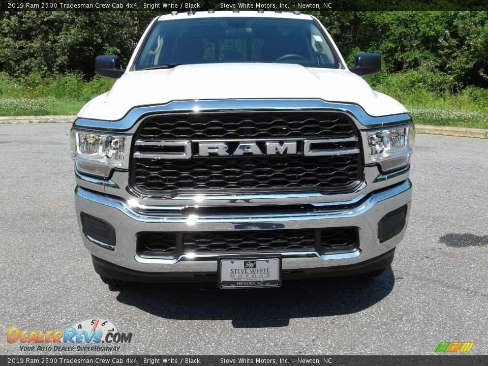 2019 Ram 2500 Tradesman Crew Cab 4x4 Bright White / Black Photo #3