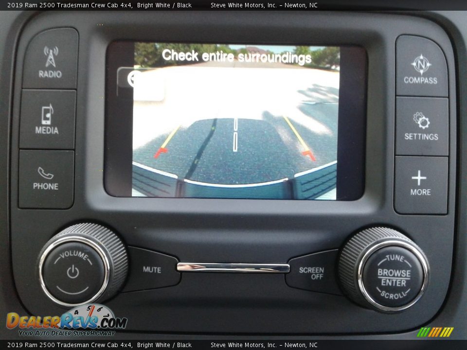 2019 Ram 2500 Tradesman Crew Cab 4x4 Bright White / Black Photo #20