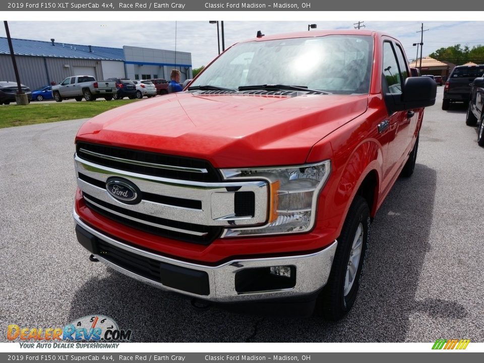 2019 Ford F150 XLT SuperCab 4x4 Race Red / Earth Gray Photo #1