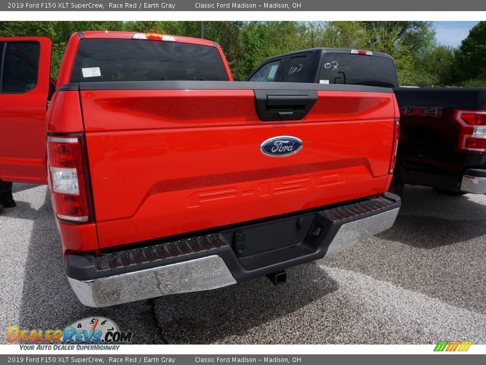2019 Ford F150 XLT SuperCrew Race Red / Earth Gray Photo #3