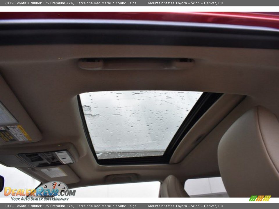 2019 Toyota 4Runner SR5 Premium 4x4 Barcelona Red Metallic / Sand Beige Photo #8