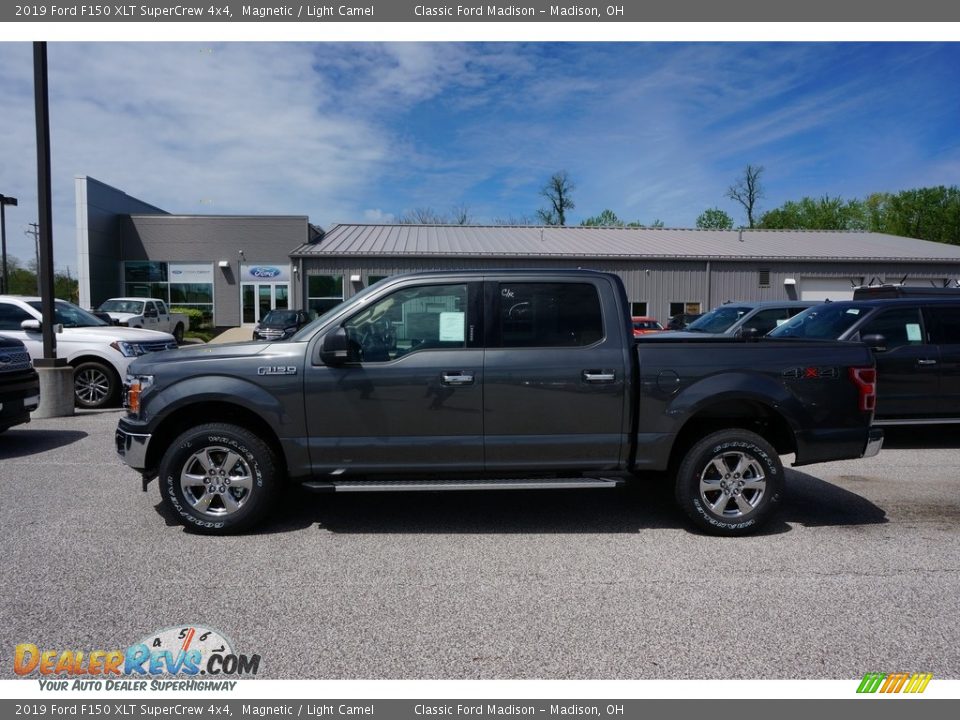 2019 Ford F150 XLT SuperCrew 4x4 Magnetic / Light Camel Photo #2