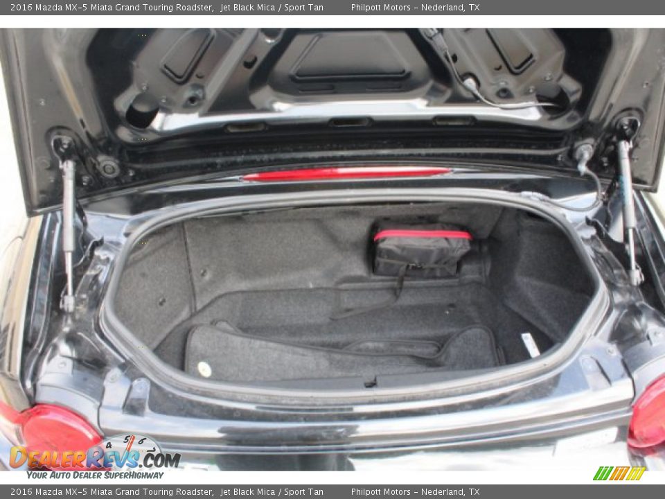 2016 Mazda MX-5 Miata Grand Touring Roadster Jet Black Mica / Sport Tan Photo #19