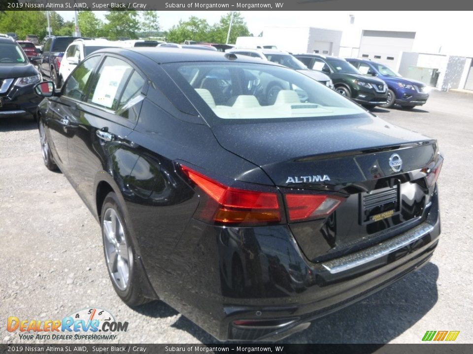 2019 Nissan Altima SL AWD Super Black / Gray Photo #6