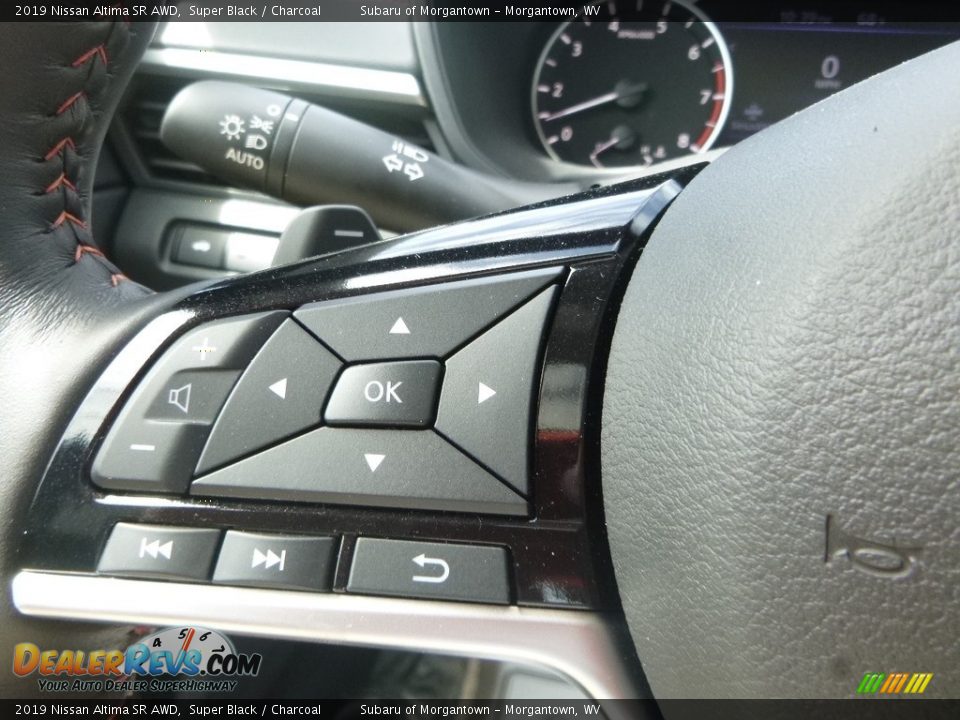 2019 Nissan Altima SR AWD Steering Wheel Photo #20