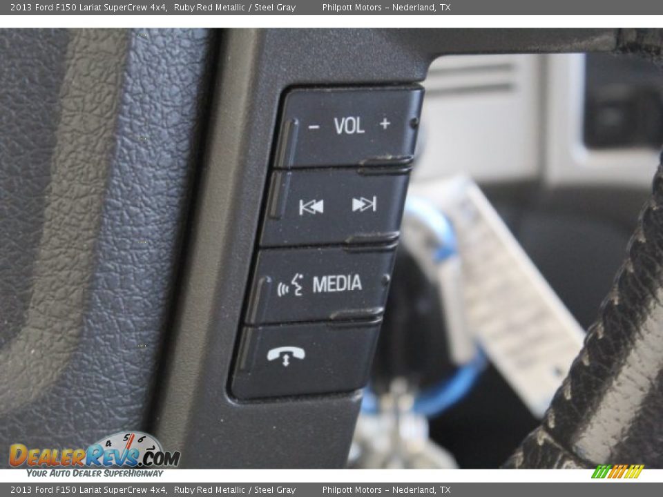 2013 Ford F150 Lariat SuperCrew 4x4 Ruby Red Metallic / Steel Gray Photo #23