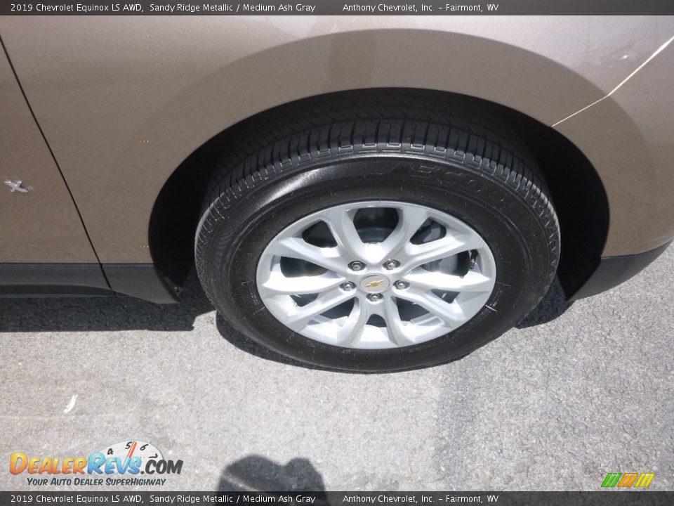 2019 Chevrolet Equinox LS AWD Sandy Ridge Metallic / Medium Ash Gray Photo #2