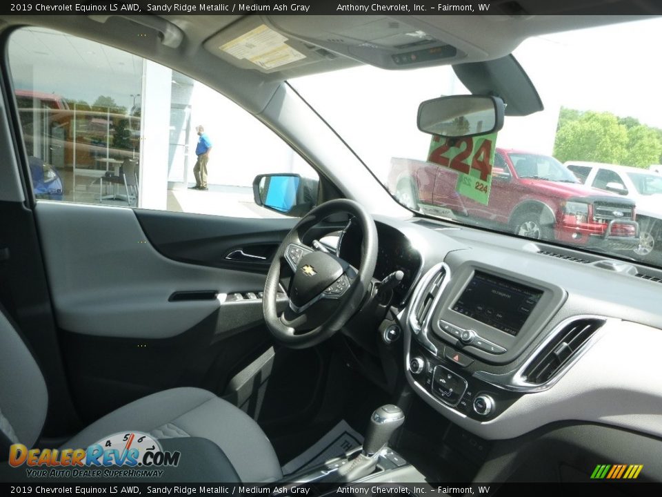 2019 Chevrolet Equinox LS AWD Sandy Ridge Metallic / Medium Ash Gray Photo #10
