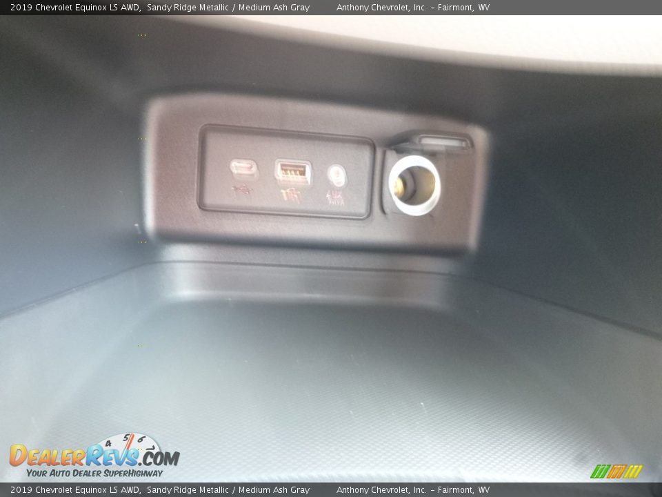 2019 Chevrolet Equinox LS AWD Sandy Ridge Metallic / Medium Ash Gray Photo #20
