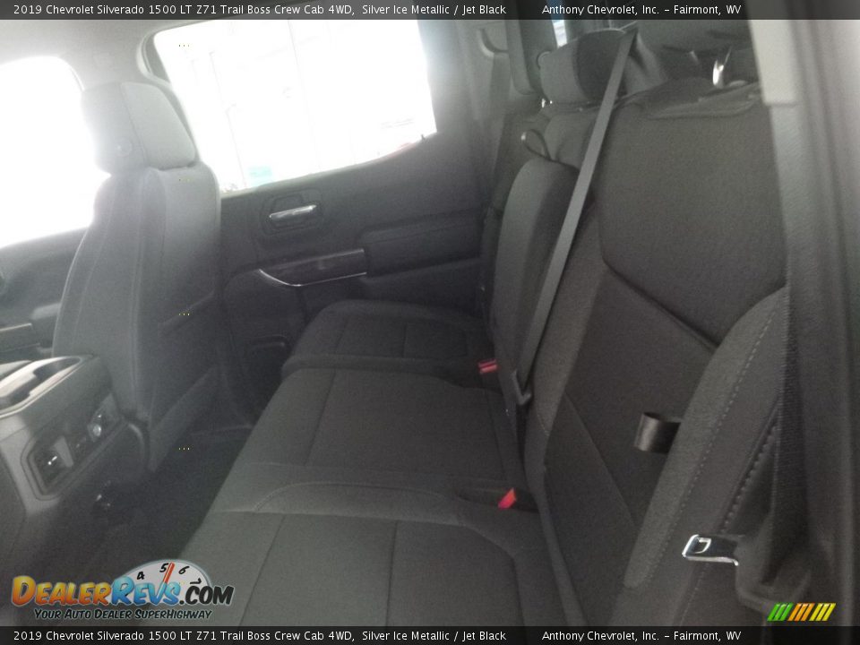 2019 Chevrolet Silverado 1500 LT Z71 Trail Boss Crew Cab 4WD Silver Ice Metallic / Jet Black Photo #11