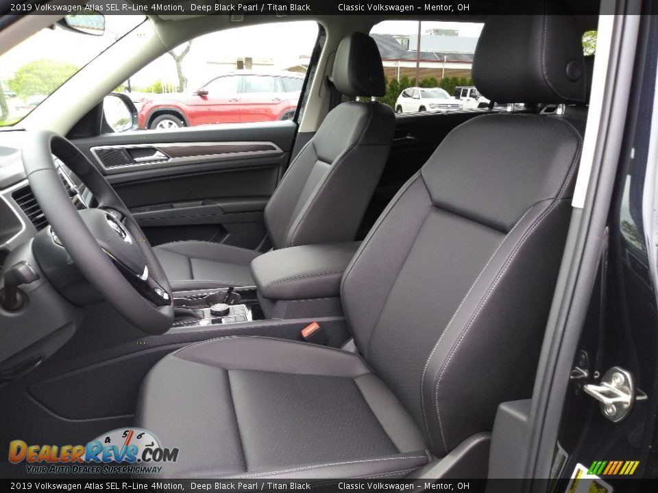 Titan Black Interior - 2019 Volkswagen Atlas SEL R-Line 4Motion Photo #3