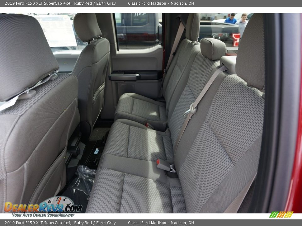 2019 Ford F150 XLT SuperCab 4x4 Ruby Red / Earth Gray Photo #5