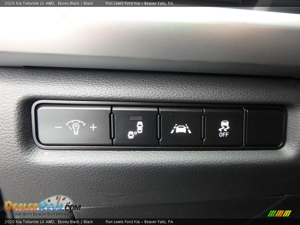 Controls of 2020 Kia Telluride LX AWD Photo #20