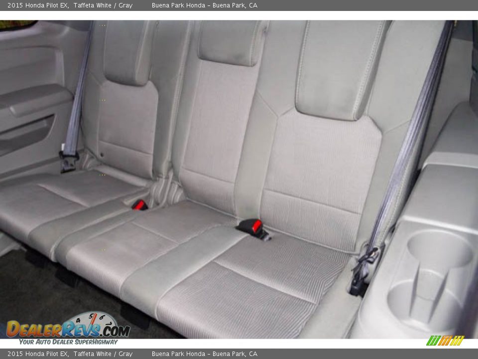 2015 Honda Pilot EX Taffeta White / Gray Photo #15