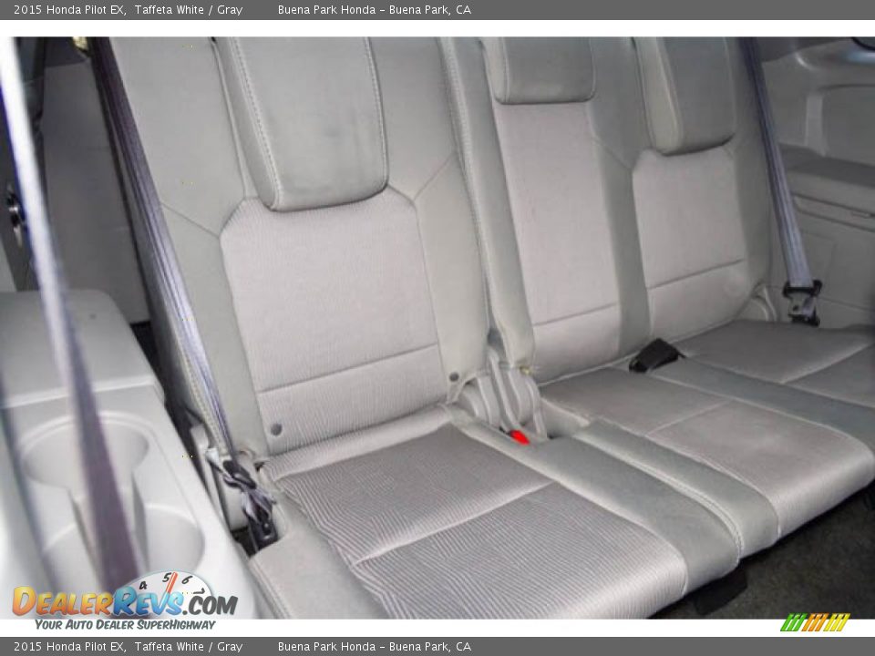 2015 Honda Pilot EX Taffeta White / Gray Photo #18