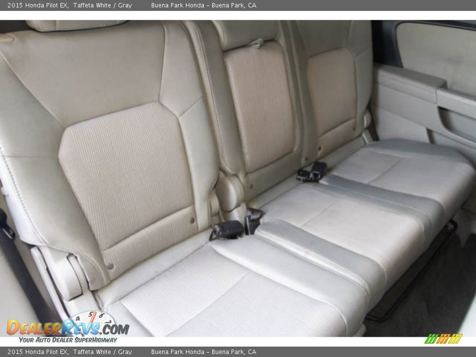 2015 Honda Pilot EX Taffeta White / Gray Photo #20