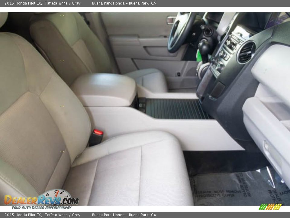 2015 Honda Pilot EX Taffeta White / Gray Photo #21