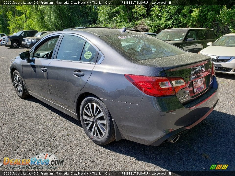 2019 Subaru Legacy 2.5i Premium Magnetite Gray Metallic / Titanium Gray Photo #2
