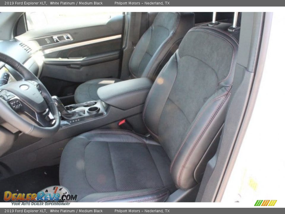 2019 Ford Explorer XLT White Platinum / Medium Black Photo #10