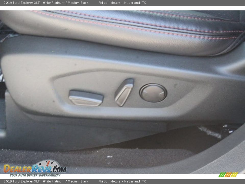 2019 Ford Explorer XLT White Platinum / Medium Black Photo #11