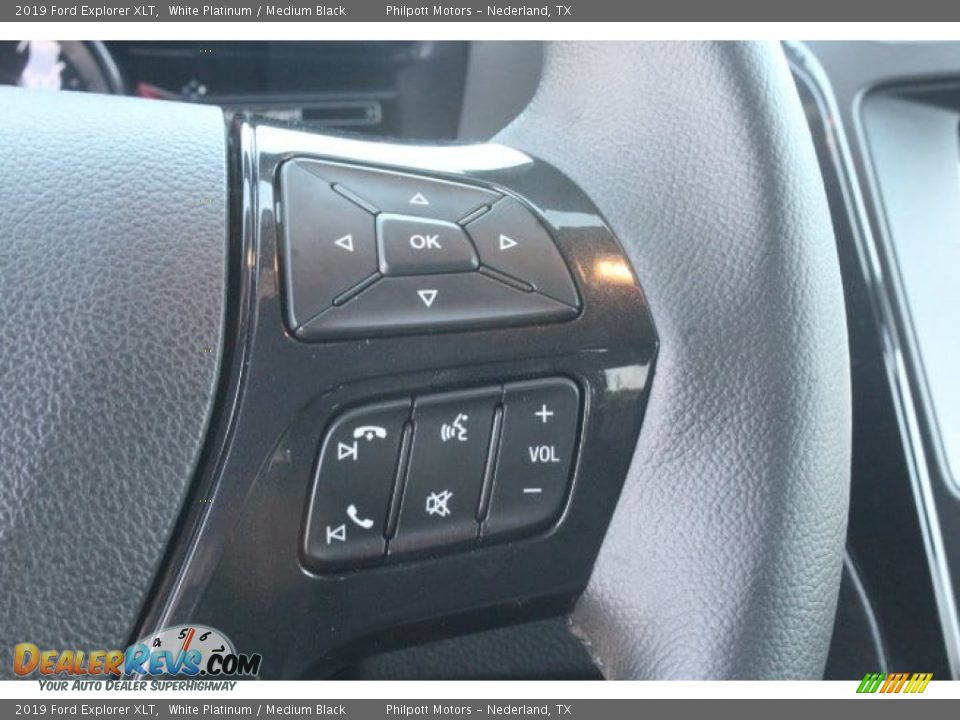 2019 Ford Explorer XLT White Platinum / Medium Black Photo #17