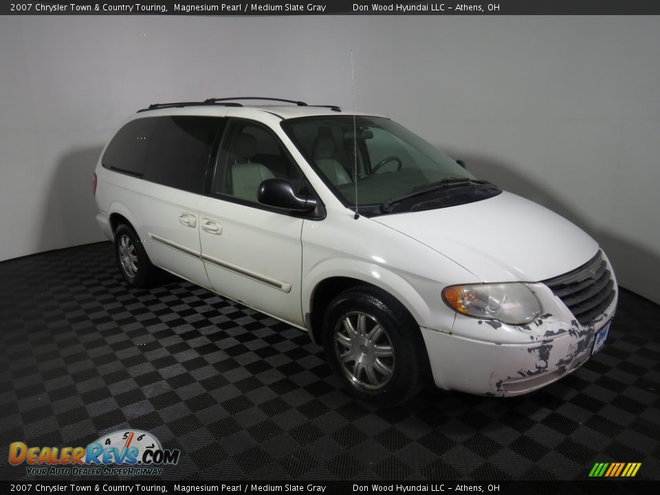 2007 Chrysler Town & Country Touring Magnesium Pearl / Medium Slate Gray Photo #2